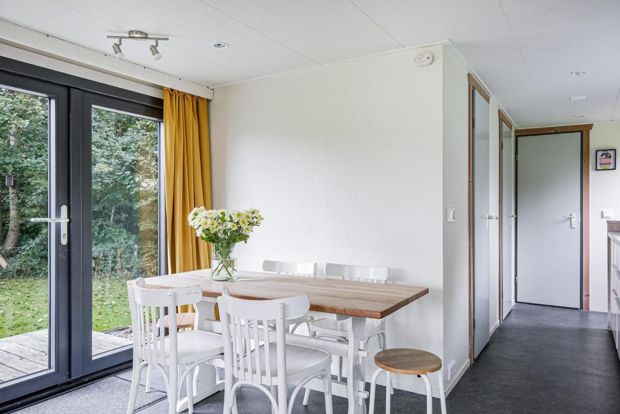 Villa Huskes Hus En Hiem - Rent As One - Chalets 65 & 66 Grou Exterior foto