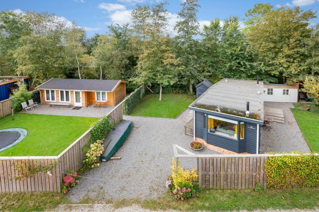 Villa Huskes Hus En Hiem - Rent As One - Chalets 65 & 66 Grou Exterior foto