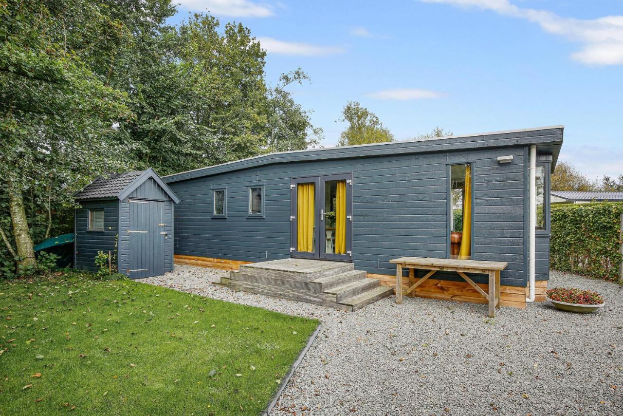 Villa Huskes Hus En Hiem - Rent As One - Chalets 65 & 66 Grou Exterior foto